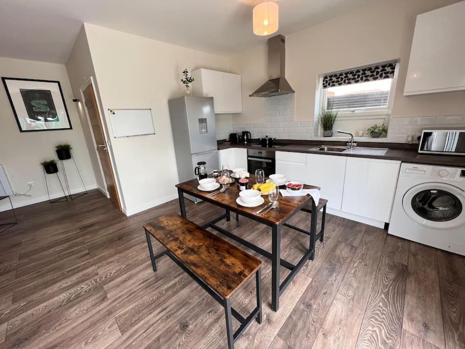*Brand New* Luxury Country Lodge Burnham-on-Crouch エクステリア 写真